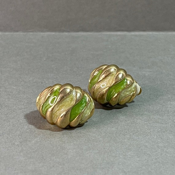 FRENCH VINTAGE EARRINGS / Clip on back / Gold ton… - image 3