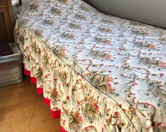 FRENCH VINTAGE BEDSPREAD / Single bed cover / Cotton / White Red Gray Black Golden / Romantic / Shabby chic / 30s 40s 50s