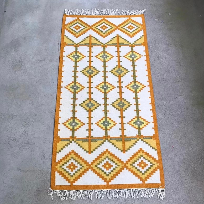 Vintage Woven Tablerunner/Handmade Greece Wool Yellow White Textile Folk Art Craft Rustic Décor Tabl