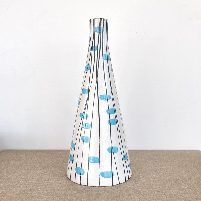 STUNNING POTTERY VASE / Swedish vintage / Hand made / White Blue / Mari Simmulson Upsala Ekeby Sweden / Ceramic / Retro / 50s / Mid century image 1