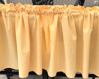 SWEDISH VINTAGE VALANCES / Cotton / Pelmet / Home decor / Checkered / Yellow and white / Cottage Country Farmhouse style