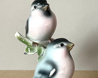 Vintage Gerold Porzellan Bavaria Bird Figurine: German