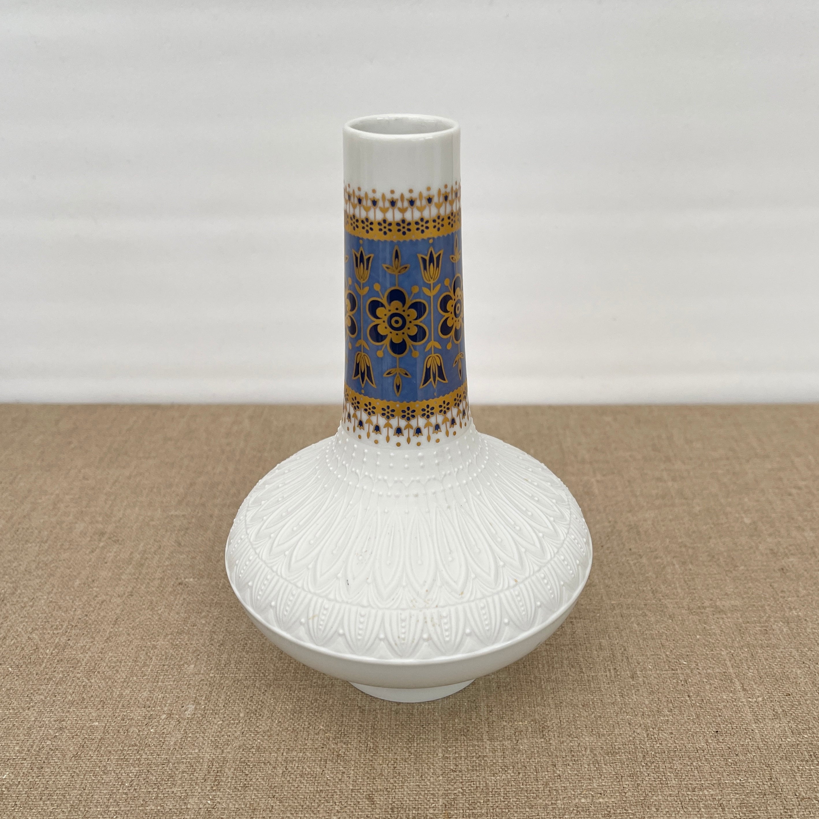 Vase Vintage Krautheim/Porcelaine Bisquit Mate Allemand Années 60 70 Moderne Or Bleu Blanc Floral Ga