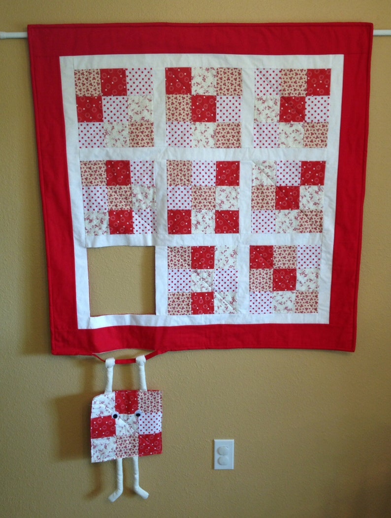 Runaway Quilt Block Hang In There Humorous Quilted Wall Hanging Will Make You Smile Made To Order Your Choice Of Colors Free Us
