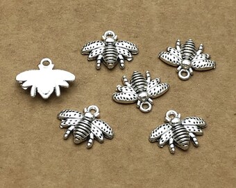 30pcs Charmes d’abeille, Bourdon, Charmes d’insectes Antique Silver Tone, Pendentifs d’abeille 16x21mm