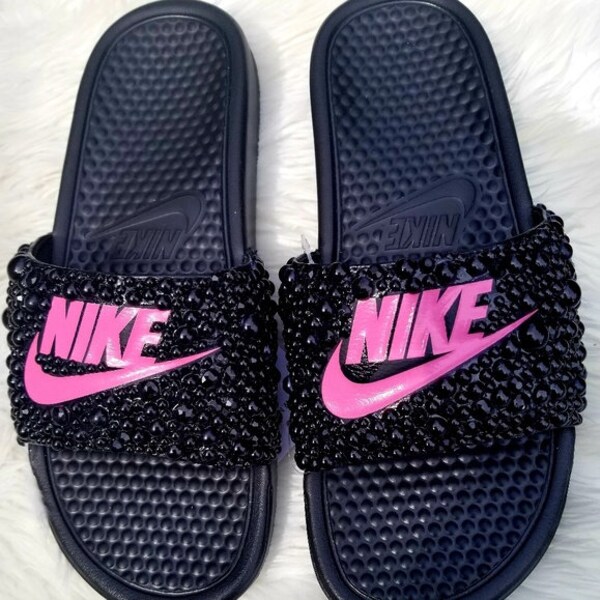 peach nike slides