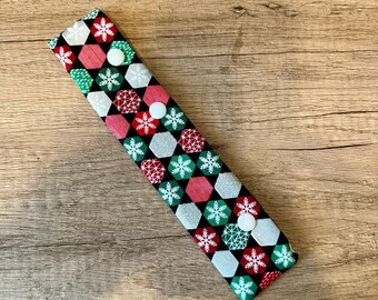 9" DPN (double pointed needle) Holder/Keeper, Xmas Holiday and white snowflake Print, holds up to 8in DPNS
