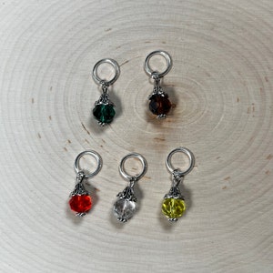 Assorted Color Gem stitch markers, knitting and crochet progress keepers. Set of 5