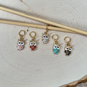 Golden Owl Enamel Knitting / Crochet Stitch Markers -set of 5