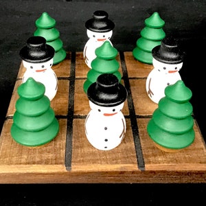 Miniature Set (SNOWMAN and TREE Tic-Tac-Toe)