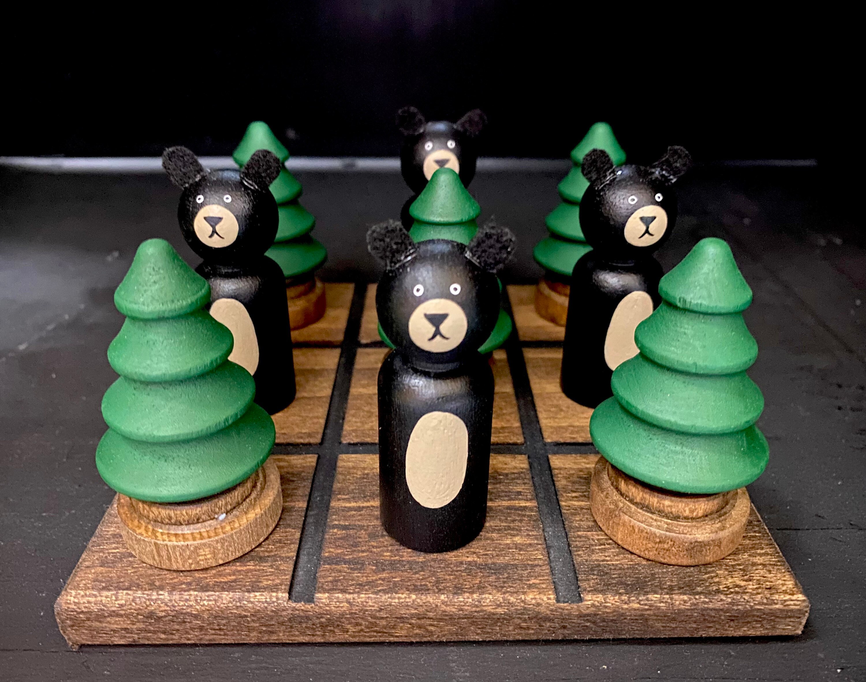 BLACK BEAR and TREE Tic-tac-toe Set