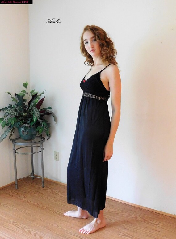 Greta Gehr BLACK NYLON and Lace NIGHTGOWN Nightdr… - image 3