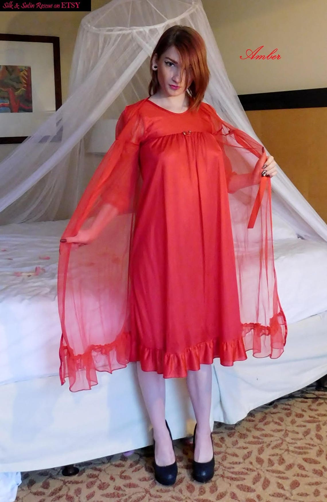 Beautiful vintage Red NYLON PEIGNOIR Nightgown and Sheer Robe Etsy
