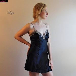 NWT! BLACK SATIN and Beige Embroidered Lace Slip Nightie Chemise Nighty Short Nightgown Gilligan O&#39;Malley Valentine Lingerie- M