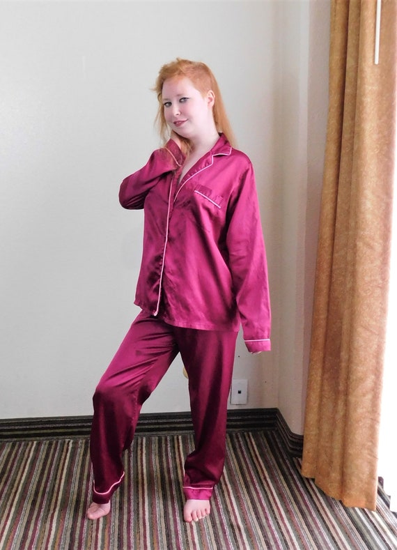 Victoria's Secret Angels Y2K PINK SATIN PJs Pajam… - image 2