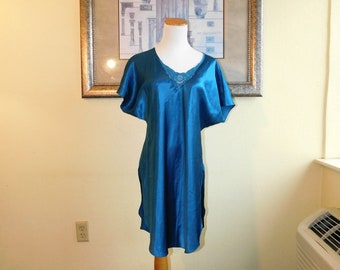 TEAL Blue SATIN SLEEPSHIRT Night Shirt Sleepwear Top Lounge  Wear Dentelle Teen Lingerie - M
