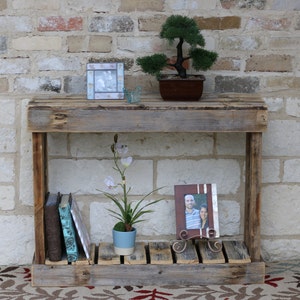 36&quot; Slatted Console