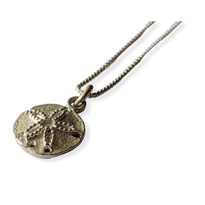 Sand Dollar Necklace, Starfish necklace, shell necklace, beach, holiday, Boho, handmade jewellery, handmade necklace, hippy jewellery,