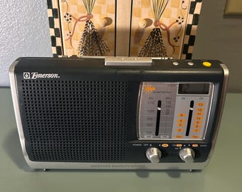 Vintage Emerson Weather Band TV Sound Portable Radio