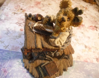 schoolhouse desks Vintage Boyds Bearstone Collection/Amy B. Country Schoolhouse Girl Figurine/Teacher/Student Gift/Collector