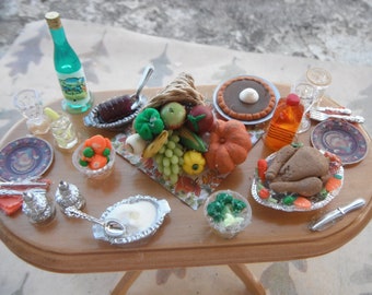 Handmade Thanksgiving Miniature: Holiday Dollhouse Diorama