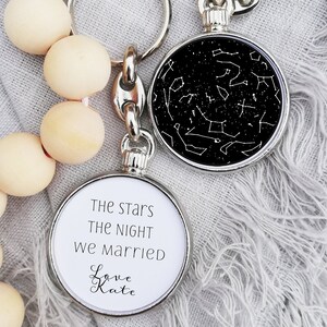 Idées cadeaux d'anniversaire de mariage pour parents, papa, maman, 50e anniversaire, 10e, 20e, 30e, 40e, 60e, porte-clés personnalisé constellation d'étoiles