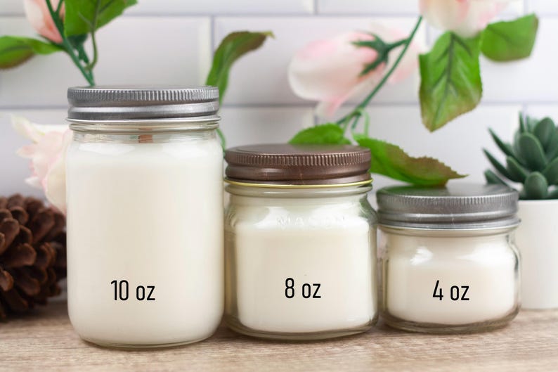 Banana Bread Scented Soy Candle - Thumbnail 4