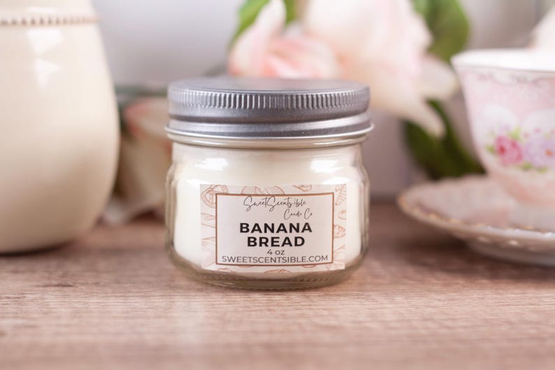 Banana Bread Scented Soy Candle - Thumbnail 2