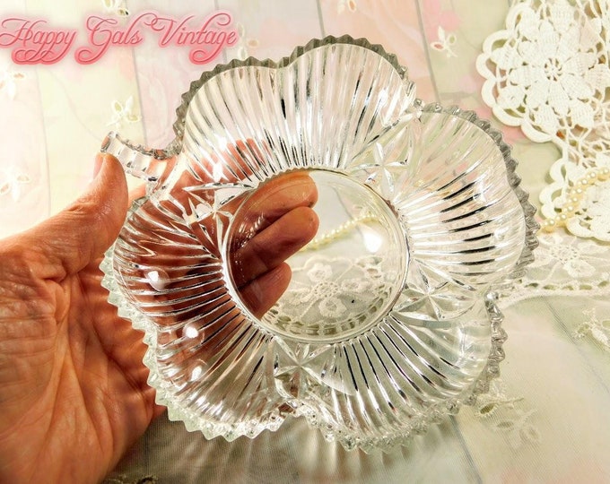 Clover Shaped Glass Dish, Vintage Fancy Clear Glass Shamrock Shaped Tray, Pressed Glass Trinket Dish,  Clover Shaped Ornate Thick Glass Dish