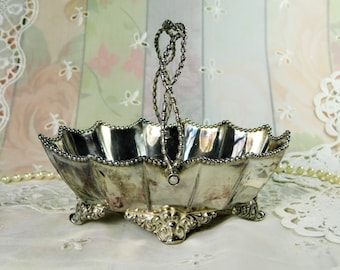 Vintage Silver Plated Basket With Handle and Ornate Fee, Silver Plated Metal Basket with Scalloped Rim and Fancy Handle, Pretty Metal Basket