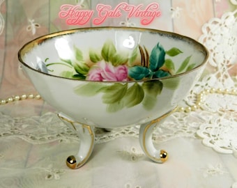 Hand Painted Flower Bowl With Feet from Japan, Vintage Japanese Porcelain Bowl With Hand Painted Roses and Three Fancy Feet, Beautiful Bowl