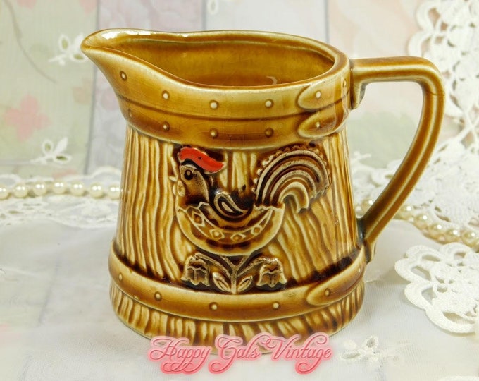 Rooster Creamer Pitcher in Ceramic, Vintage Brown Ceramic Creamer With Rooster Chicken Design, Rustic Country Farm-Style Creamer Pitcher