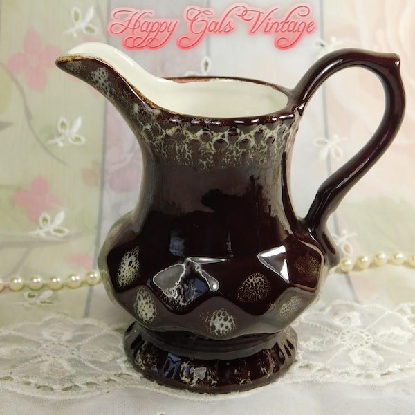 Brown Creamer, Vintage 1968 Ceramic Creamer in Brown, Small Ceramic Pitcher in Brown and White Ceramic, Cute Country Style Syrup Pitcher