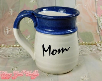 Mom Mug, Ceramic Mug With the Word Mom, Vintage White & Blue Ceramic Coffee Mug for Mom, Glazed Ceramic Blue and White Gift Mug for a Mother