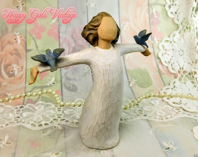 Willow Tree Happiness Figurine 2004, Vintage Girl With Blue Birds Figurine, Abstract Figurine of a Young Girl with Birds on Her Arms Gift