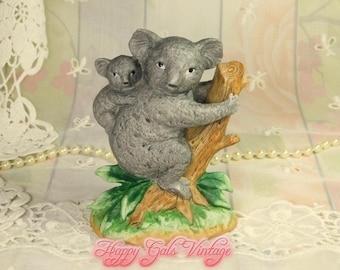 Koala Bear with Baby Figurine, Vintage Koala Bears Figurine, Porcelain Koala Bear, Ceramic Koala Bear and Cub, Cute Koala Bear & Cub Gift