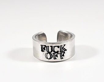 Anillo Fuck Off (joyería Fuck Off, joyería feminista, anillo feminista)