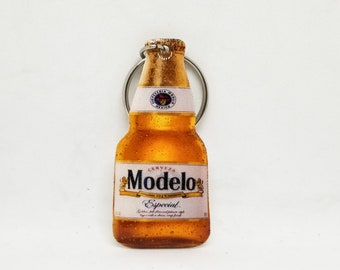 Modelo keychain (beer keychain, modelo beer, cerveza)