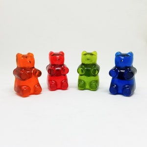 Gummy bear pin (gummy bear lapel, candy pin)