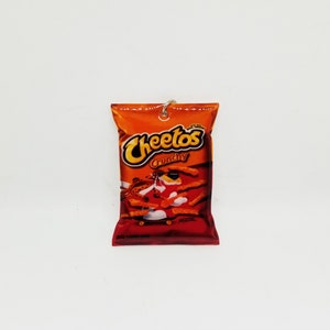 Cheetos keychain ( regular cheetos, cheese cheetos, chips)