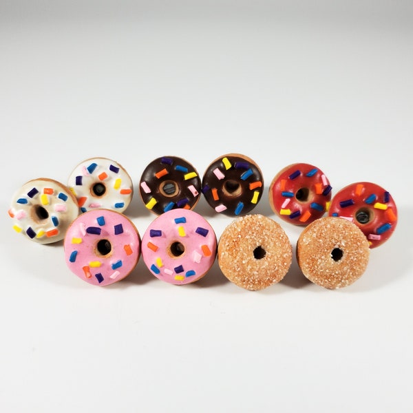Donut stud earrings (doughnut earrings, donut jewelry, dessert earrings)