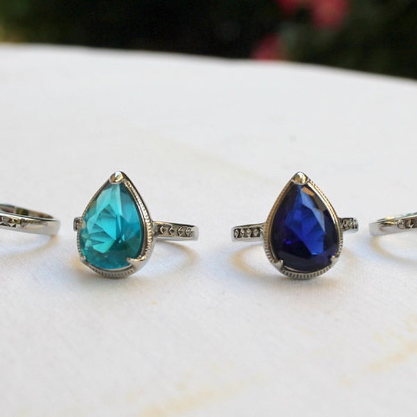 Pear Shape Stainless Steel Engagement Ring with Glass Stone
