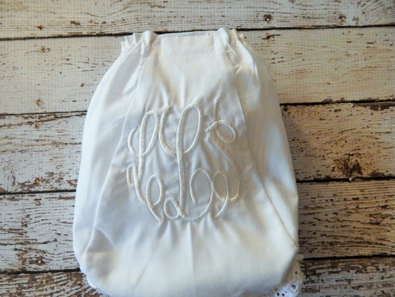 BABY BLOOMERS or Diaper Cover; Monogrammed Bloomers; White monogrammed bloomers; Girls bloomers; Girls Monogrammed bloomers; Infant bloomers