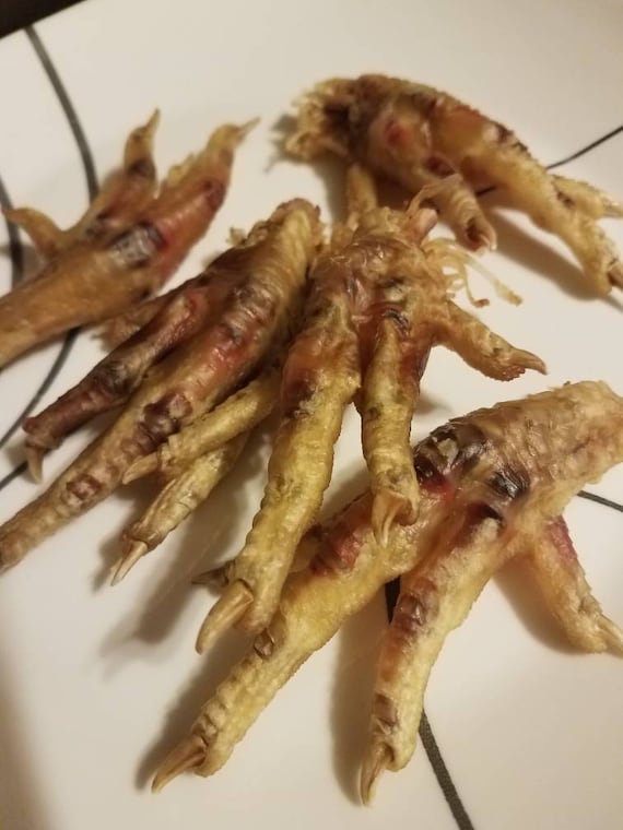 dried chicken feet for dogs