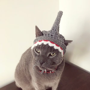 Crochet pattern 065 - Cat Shark Hat, Small Dog Shark Hat, Halloween Cat Costume,  Hats for cat, Cute Hat For Cat