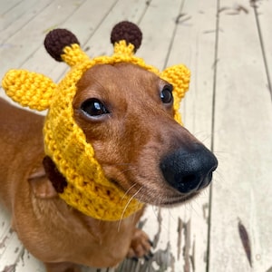 Gorro con orejeras de jirafa para perros