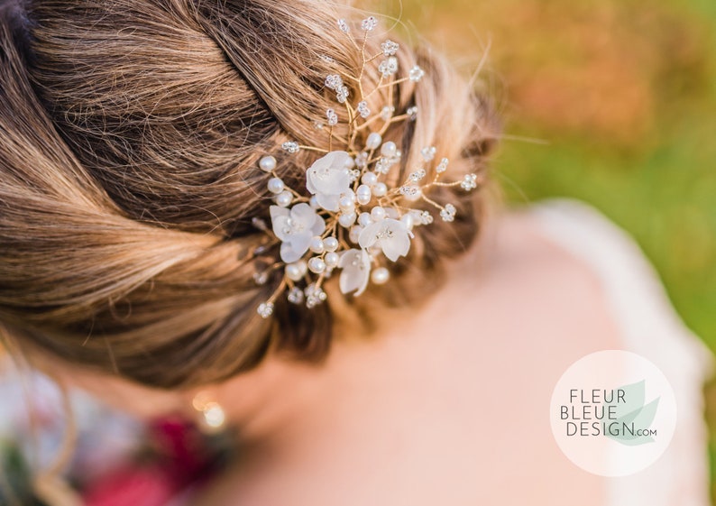 JOSEPHINE romantic bridal hair accessory with silk flowers in ivory image 1