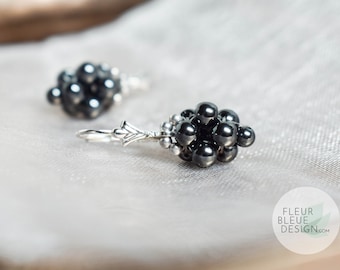 ESTELLE | Small earrings made of hematite and silver