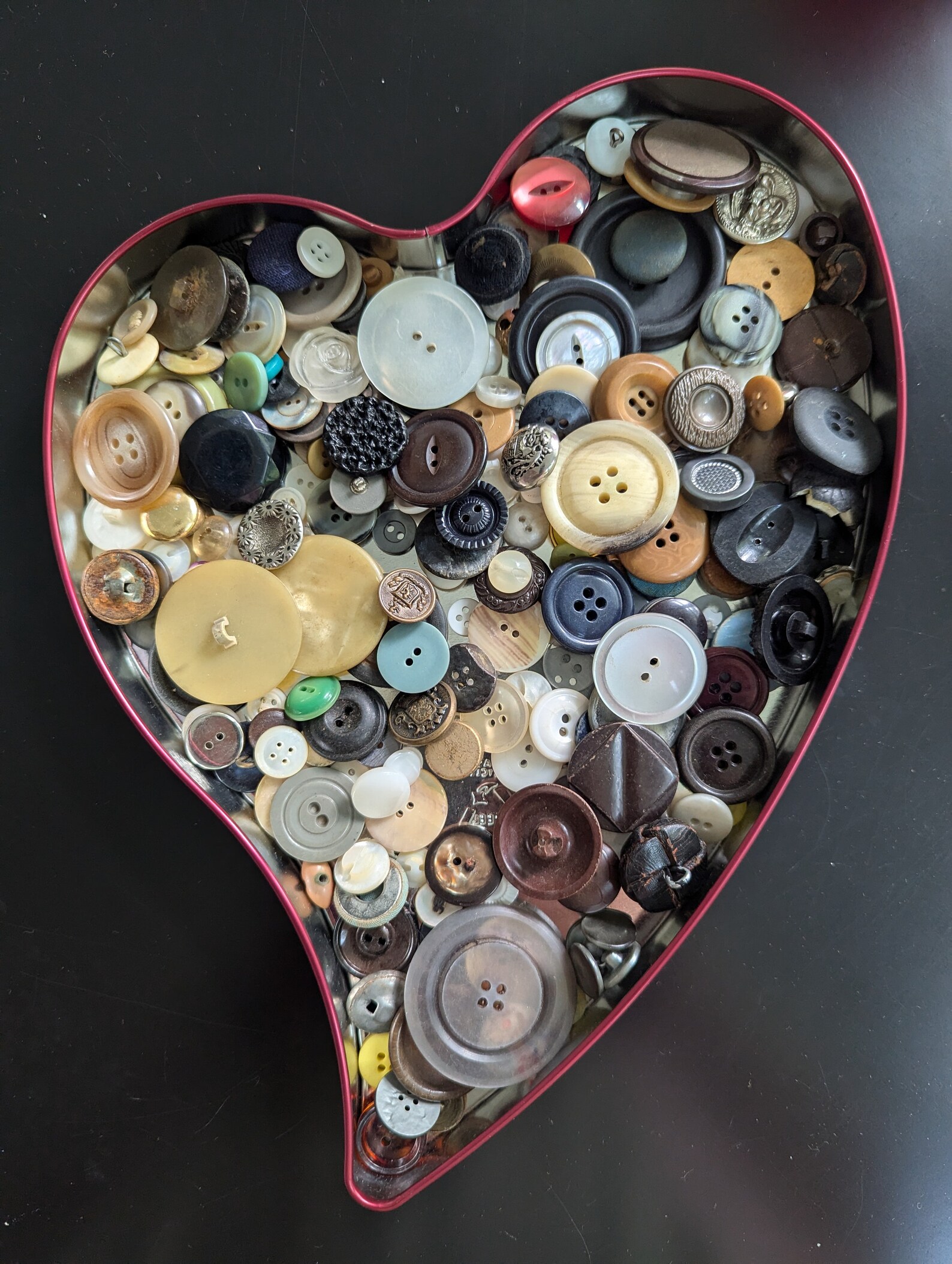 10 Ounces of Random Buttons, Some Vintage Buttons, Bulk Button Lot ...