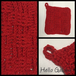 Puede incluir: Un agarrador de ganchillo rojo con un diseño de tejido de cesta. El agarrador tiene un lazo para colgar. El texto "Hello Gabby" es visible en la esquina inferior derecha.